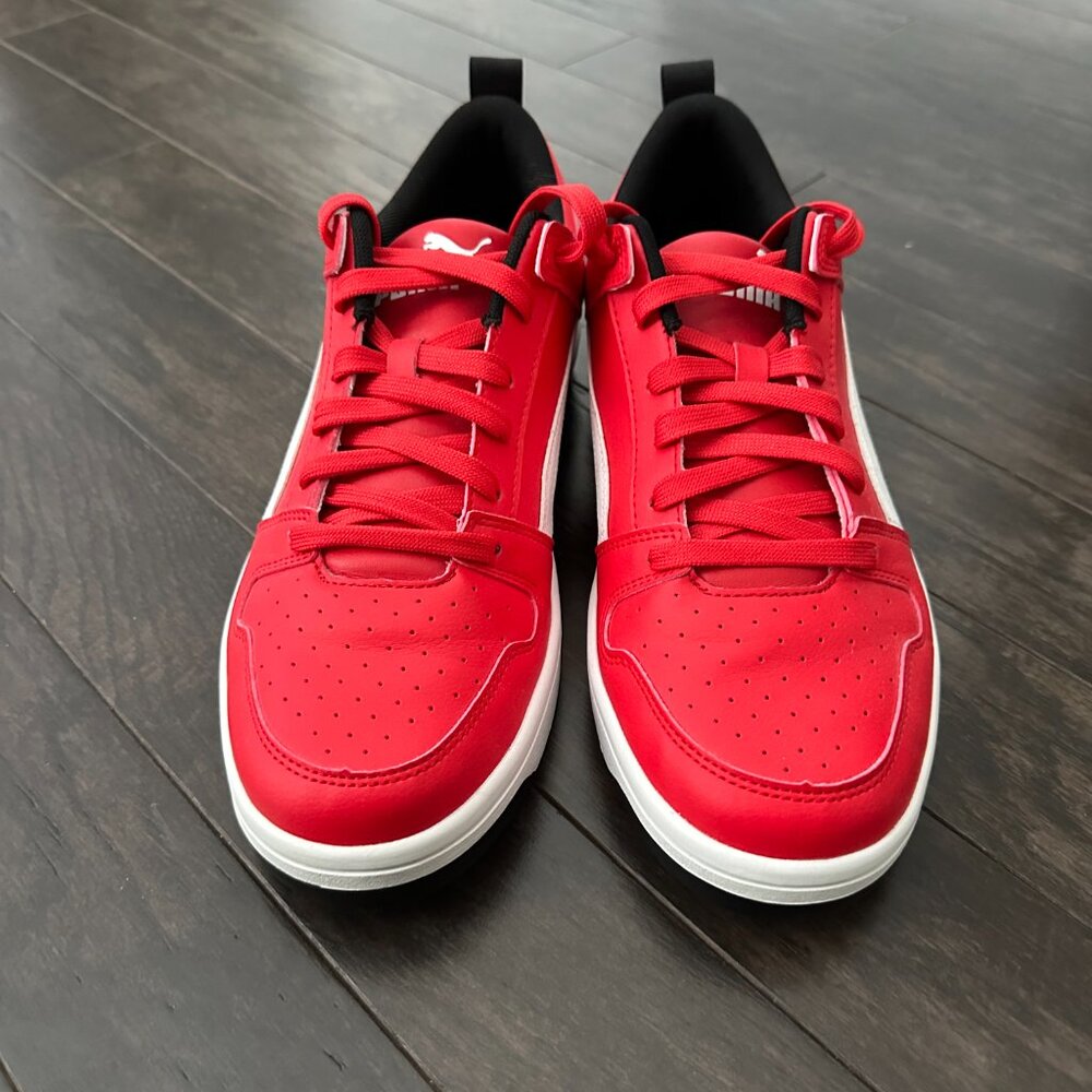 Puma Rebound Layup Lo Red, Black & White US Men's 10.5 Sneakers NWOT - Picture 4 of 12